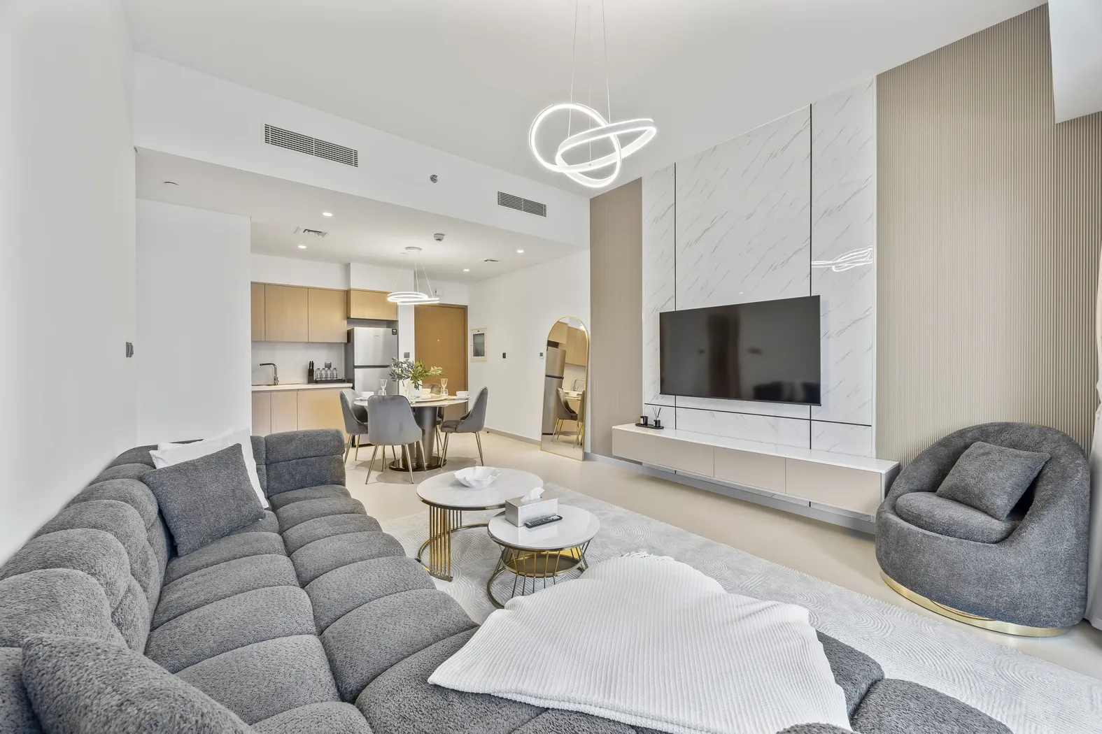 Act Tower 1BR Near Burj Khalifa | Walk to Burj Khalifa & Mall 2